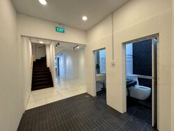 Balestier Road (D12), Shop House #570502601